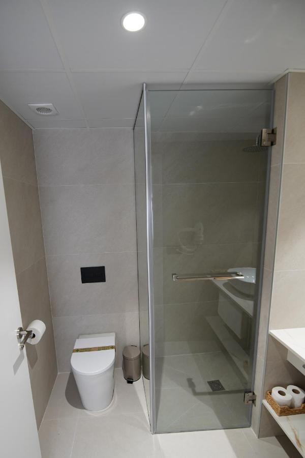 Bet Apartments - Suites Puerto Valencia Exterior photo