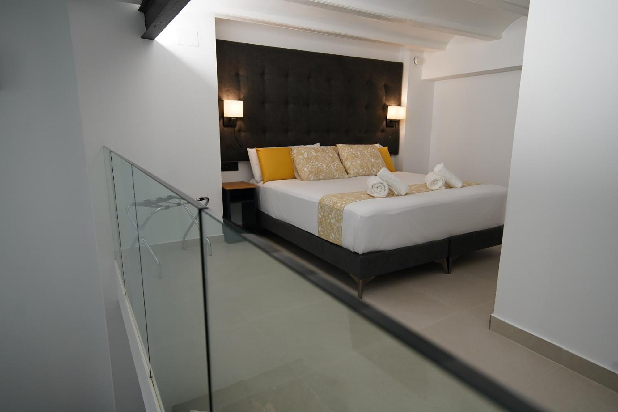 Bet Apartments - Suites Puerto Valencia Exterior photo